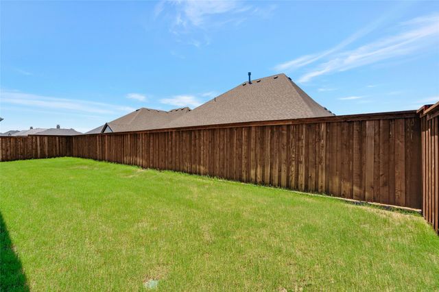 4304 Brookshire Court, Highland Village, TX 75077