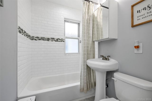 139-17 Glassboro Avenue, Jamaica, NY 11435
