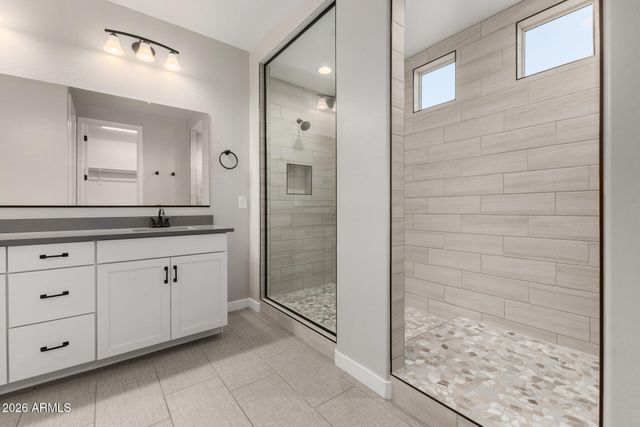 18940 W MERCER Lane, Surprise, AZ 85388