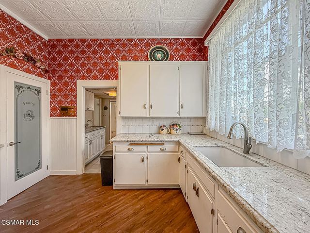 954 Thompson Boulevard, Ventura, CA 93001