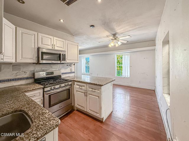 954 Thompson Boulevard, Ventura, CA 93001