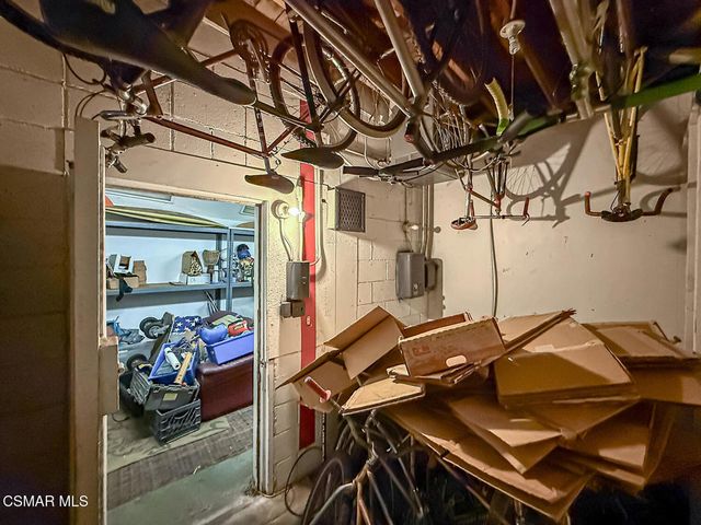 954 Thompson Boulevard, Ventura, CA 93001