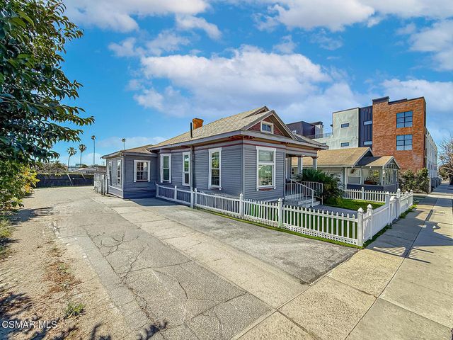 954 Thompson Boulevard, Ventura, CA 93001