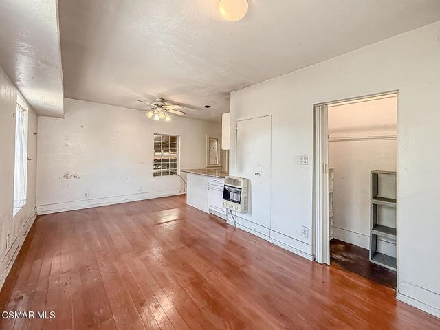 954 Thompson Boulevard, Ventura, CA 93001