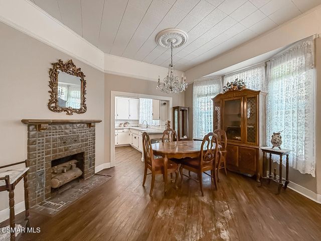 954 Thompson Boulevard, Ventura, CA 93001