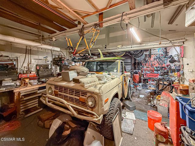 954 Thompson Boulevard, Ventura, CA 93001