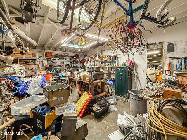 954 Thompson Boulevard, Ventura, CA 93001