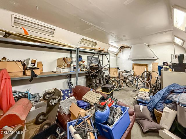 954 Thompson Boulevard, Ventura, CA 93001