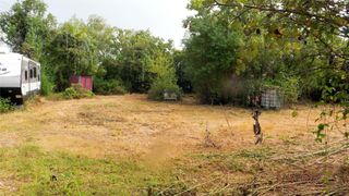 6724 Alston Drive, Hitchcock, TX 77563