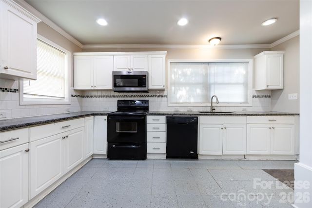 1225 Kennon Street, Charlotte, NC 28205