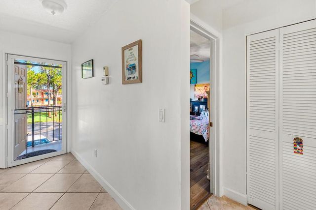 1975 SW Palm City Road G, Stuart, FL 34994