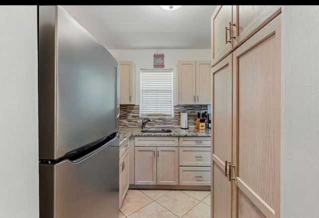 1975 SW Palm City Road G, Stuart, FL 34994