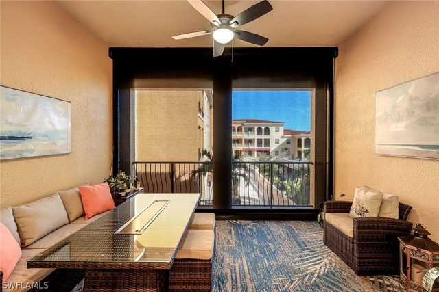 21530 Strada Nuova CIR 305, Estero, FL 33928