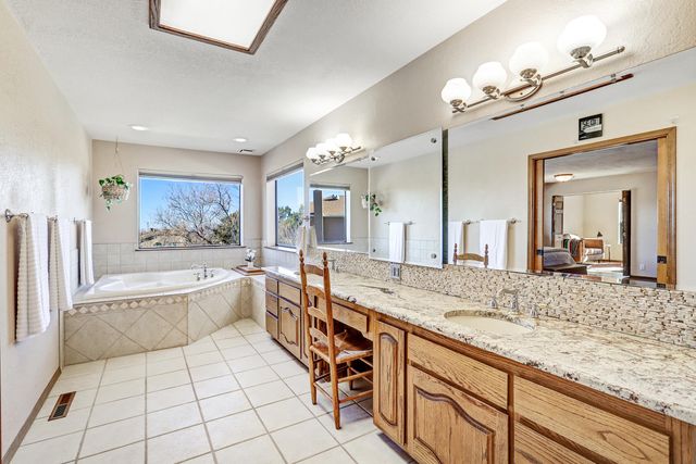 1616 Ranch Court SE, Albuquerque, NM 87123