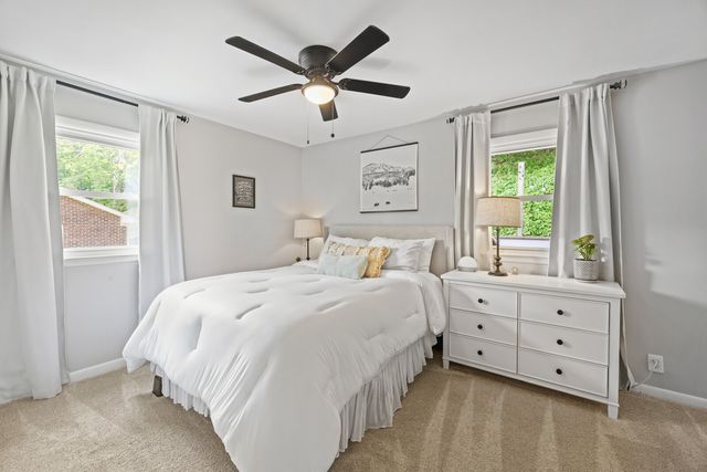 525 Holt Valley Rd, Nashville, TN 37221