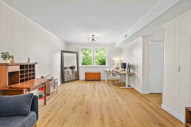 525 Holt Valley Rd, Nashville, TN 37221