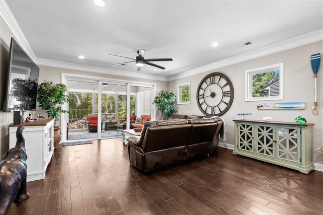 526 Carnaby Loop, Myrtle Beach, SC 29579