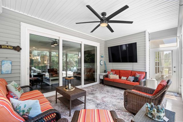 526 Carnaby Loop, Myrtle Beach, SC 29579