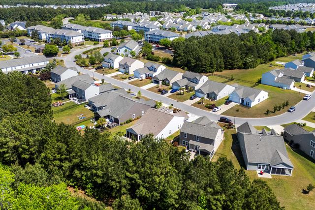 526 Carnaby Loop, Myrtle Beach, SC 29579