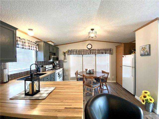 1301 Breezy Drive, Mission, TX 78572