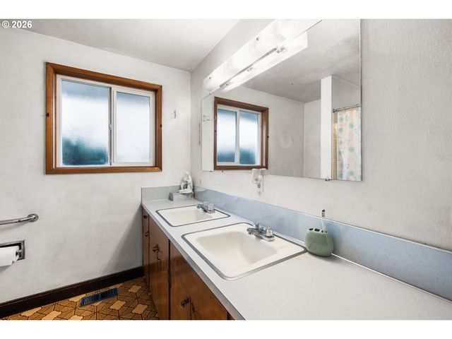 18735 Sw Rosa Rd, Beaverton, OR 97078