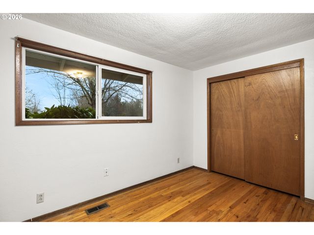 18735 Sw Rosa Rd, Beaverton, OR 97078