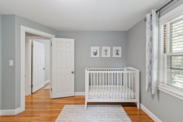 517 Pearl St, Reading, MA 01867