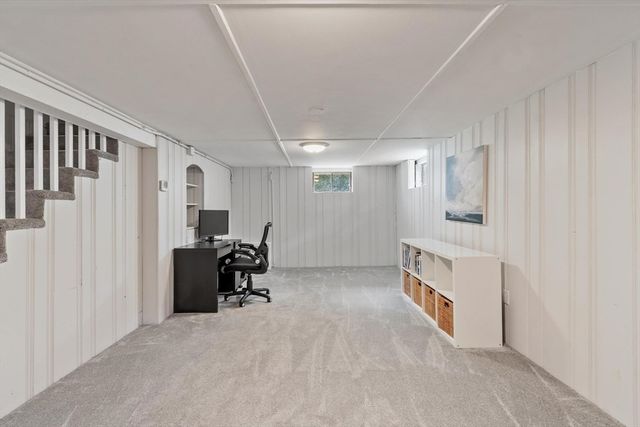 517 Pearl St, Reading, MA 01867