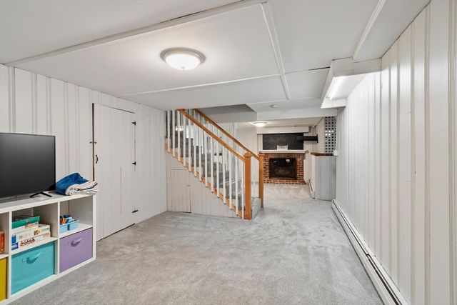 517 Pearl St, Reading, MA 01867