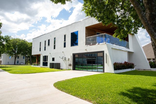 1719 Right Field Court, Cedar Hill, TX 75104