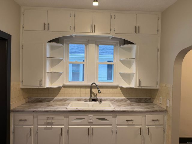 804 S 20th Street, New Castle, IN 47362