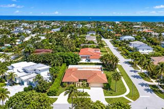820 NE 4th Ave, Boca Raton, FL 33432