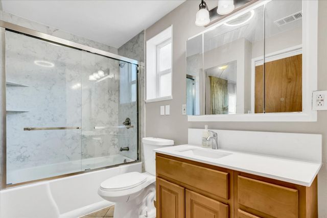 2236 Shaw St, Sacramento, CA 95821