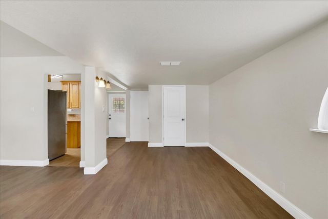 2236 Shaw St, Sacramento, CA 95821