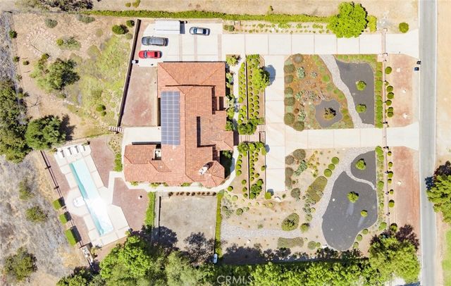 1300 Hidden Springs Drive, Corona, CA 92881