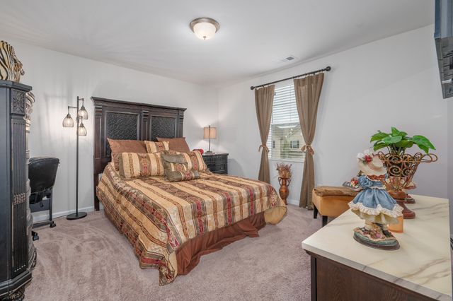 3039 Duvall Dr, Gallatin, TN 37066