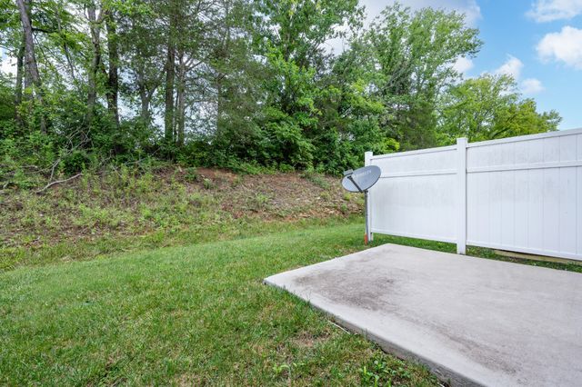 3039 Duvall Dr, Gallatin, TN 37066