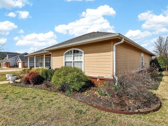 204 Nanih Waiya, Poteau, OK 74953