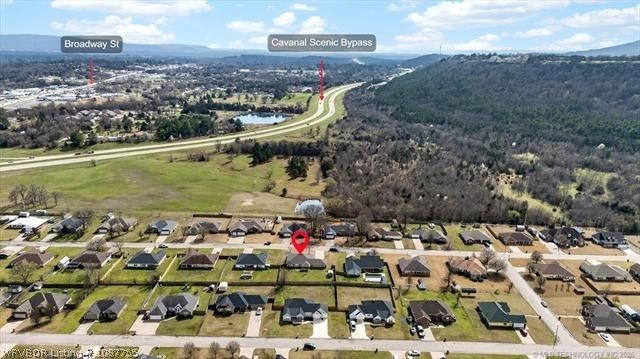 204 Nanih Waiya, Poteau, OK 74953