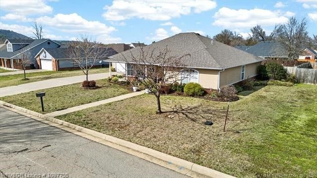 204 Nanih Waiya, Poteau, OK 74953
