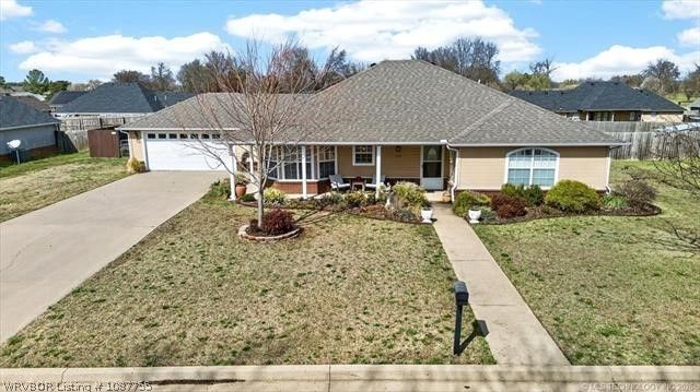 204 Nanih Waiya, Poteau, OK 74953