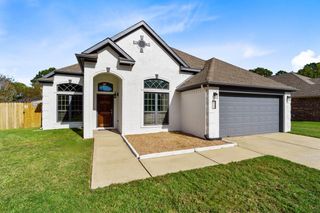 12126 Walden Road, Montgomery, TX 77356