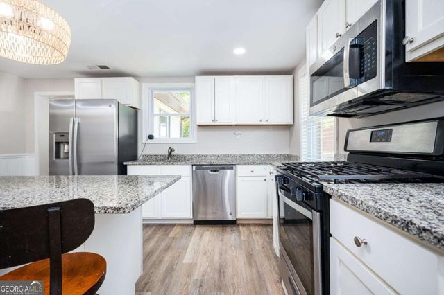 753 Taylor Drive SE, Smyrna, GA 30080