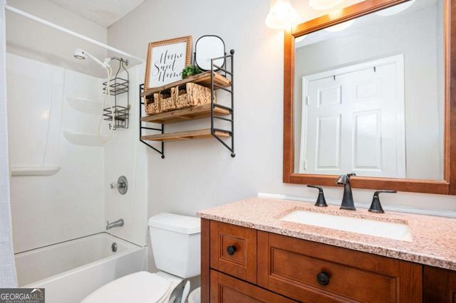 753 Taylor Drive SE, Smyrna, GA 30080