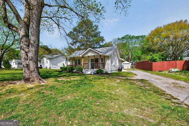 753 Taylor Drive SE, Smyrna, GA 30080