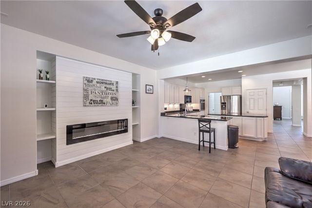 820 Paseo Cerro Place, Las Vegas, NV 89138