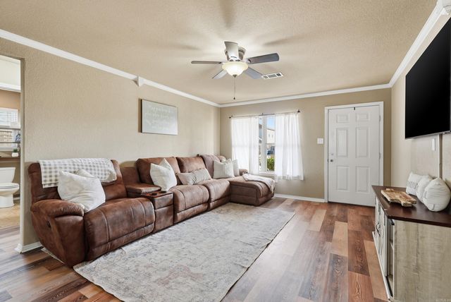 6 Dunwood Drive, Greenbrier, AR 72058