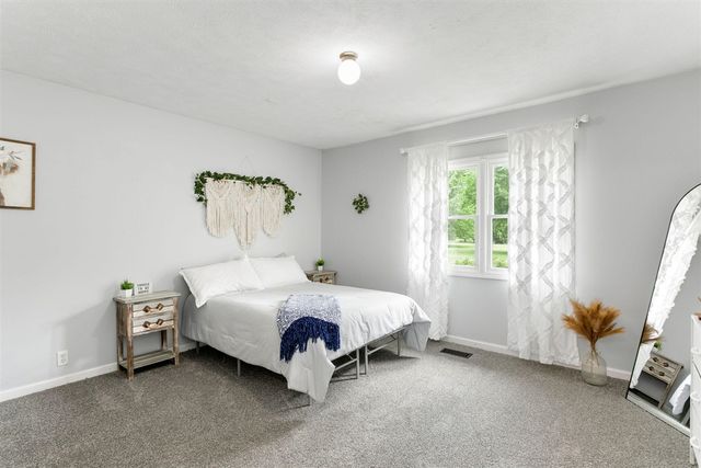 70150 Sherman Road, Edwardsburg, MI 49112