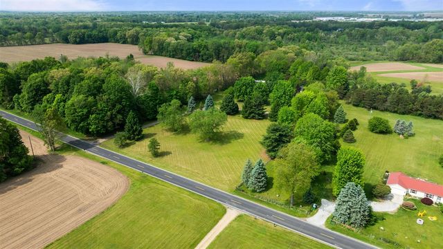 70150 Sherman Road, Edwardsburg, MI 49112