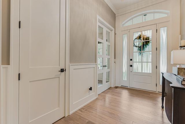 7940 Genova Drive, Galena, OH 43021